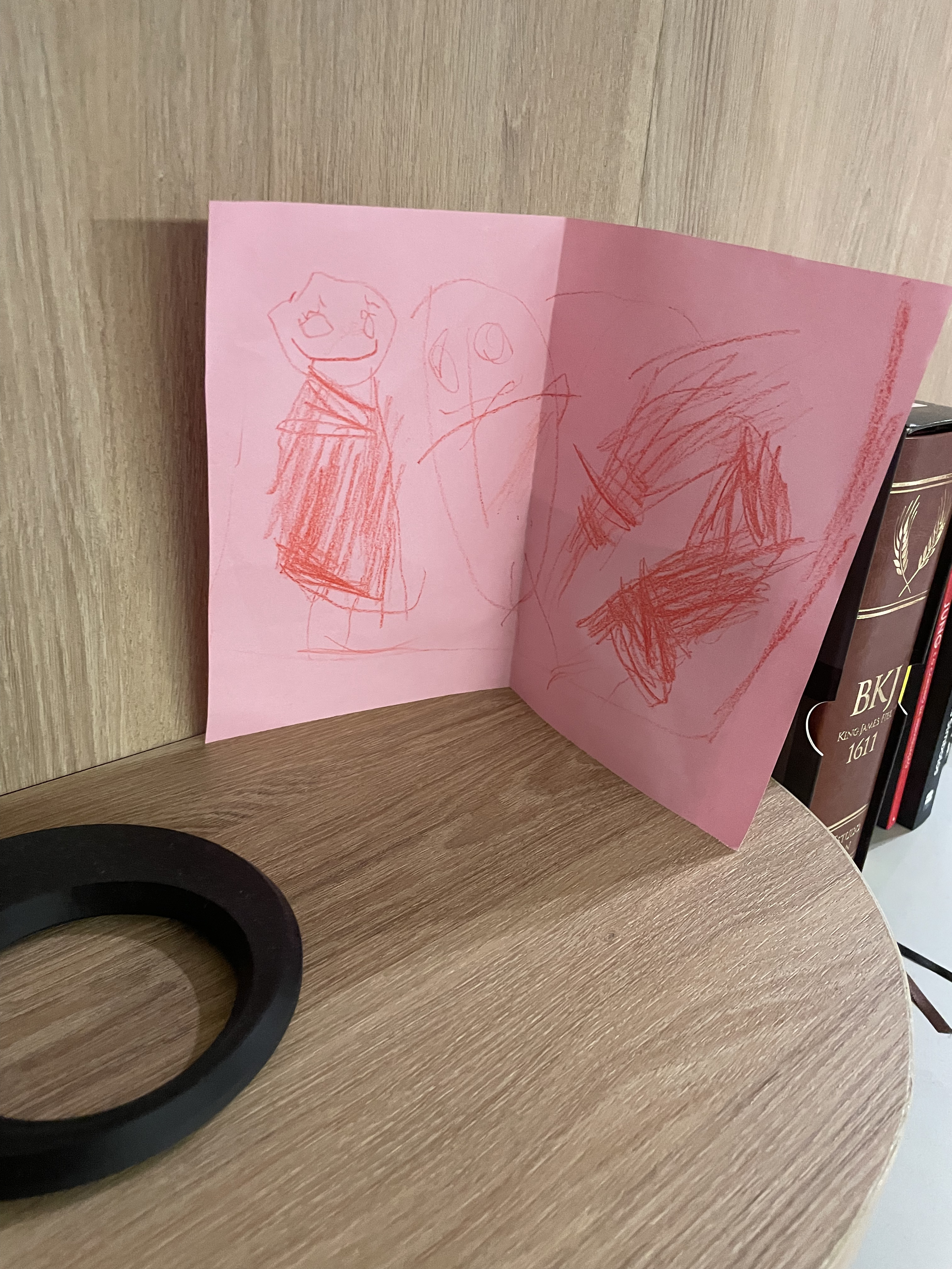 Desenho feito pelos filhos de Diego