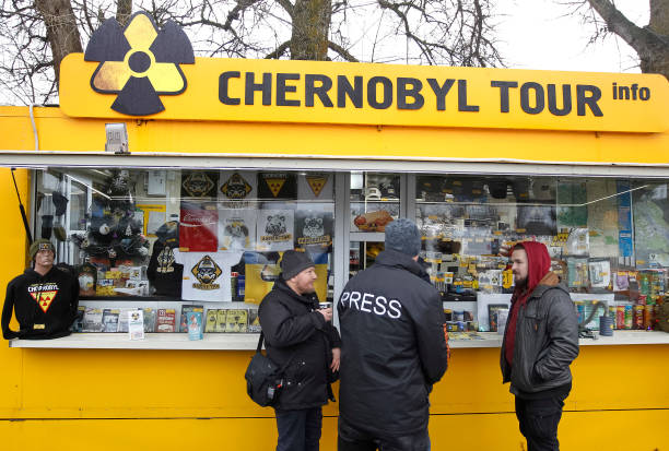 Guichê de informações da “Chernobyl Tour”   Foto: NurPhoto / Sygma via Getty Images 