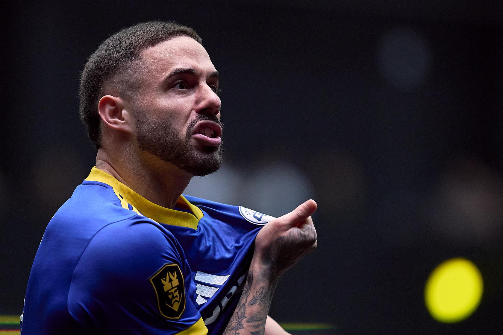 Kelvin Oliveira, do G3X, comemora gol marcado contra a Furia. Foto: Rebeca Schumaker/Ag. Enquadrar/Kings League