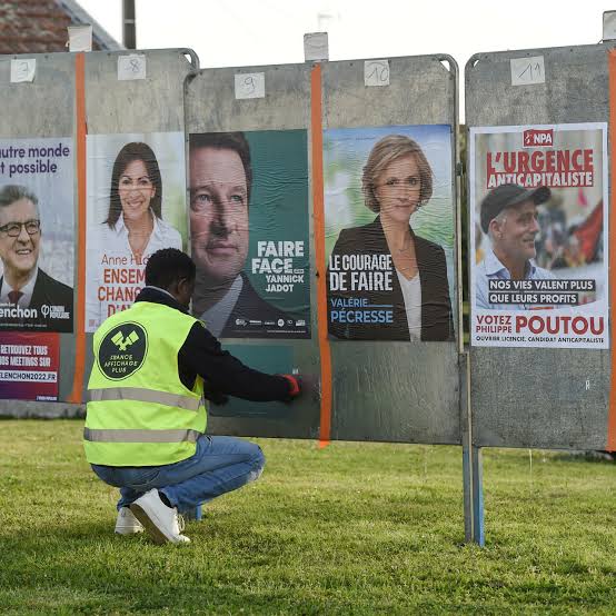 Cartazes de campanha na França 