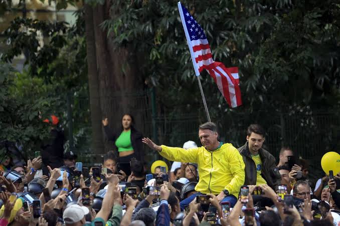Bolsonaro em manifestação de sua anistia Foto: / Reprodução: AFP