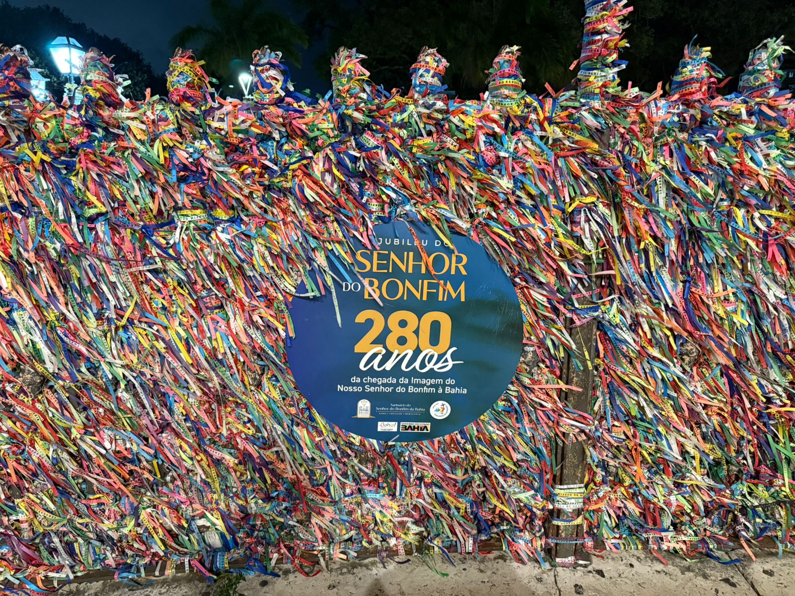 As fitinhas que guardam votos e promessas. Foto: Jalile Elias