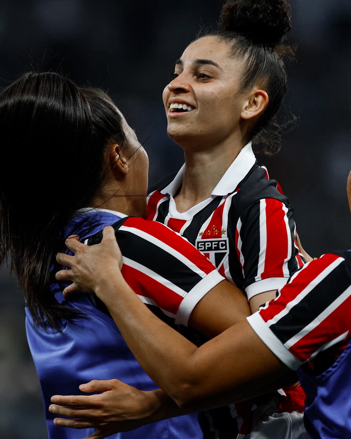 Atleta da base tricolor, Isa marcou o gol do alívio são-paulino. Foto: Rubens Chiri/@saopaulofc_fem