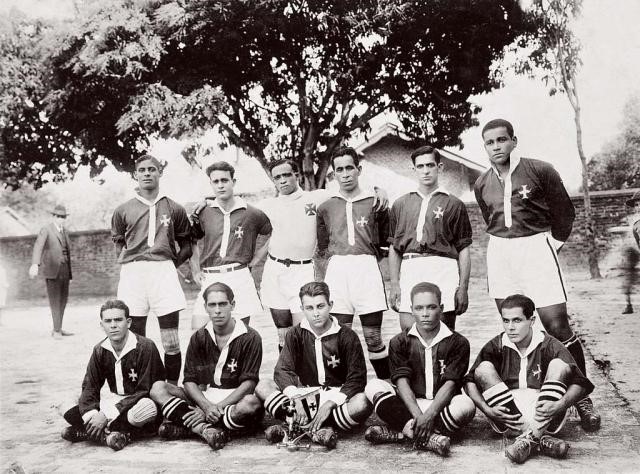 Equipe do C.R. Vasco da Gama em 1923. Foto: Acervo Museu do Futebol