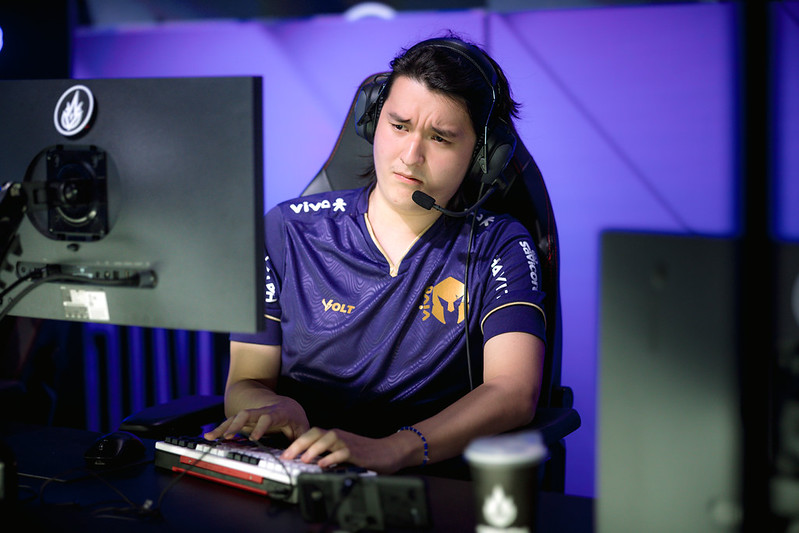 Sarolu ficou quase 2 anos no Academy da VKS antes de ter uma chance no Tier 1 - Foto: CBLOL/flickr