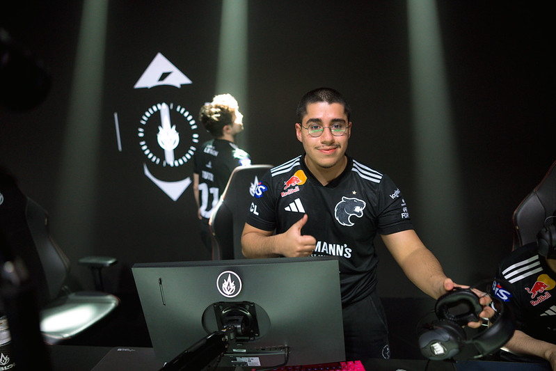 Tatu após vitória da FURIA diante da RED - Foto: CBLOL/flickr