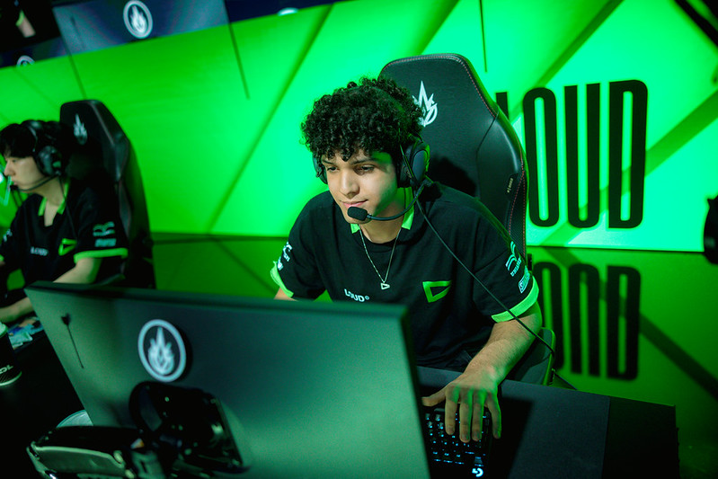 Xyno segue como principal destaque da LOUD, com boas performances mesmo na fase ruim da equipe - Foto: CBLOL/flickr