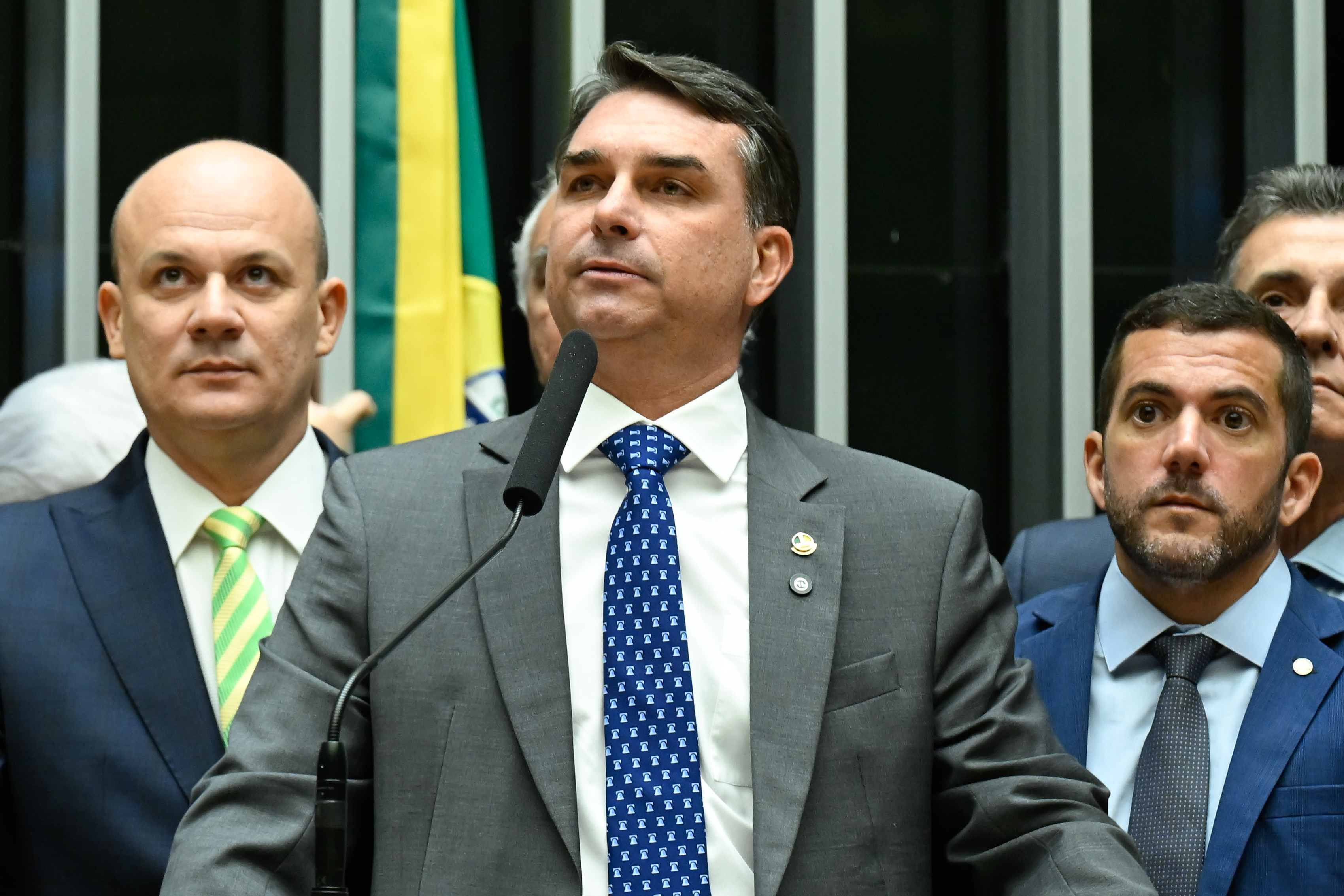 Câmara dos Deputados durante sessão conjunta do Congresso Nacional, em discurso o senador Flávio Bolsonaro - Foto: Andressa Anholete / Agência Senado