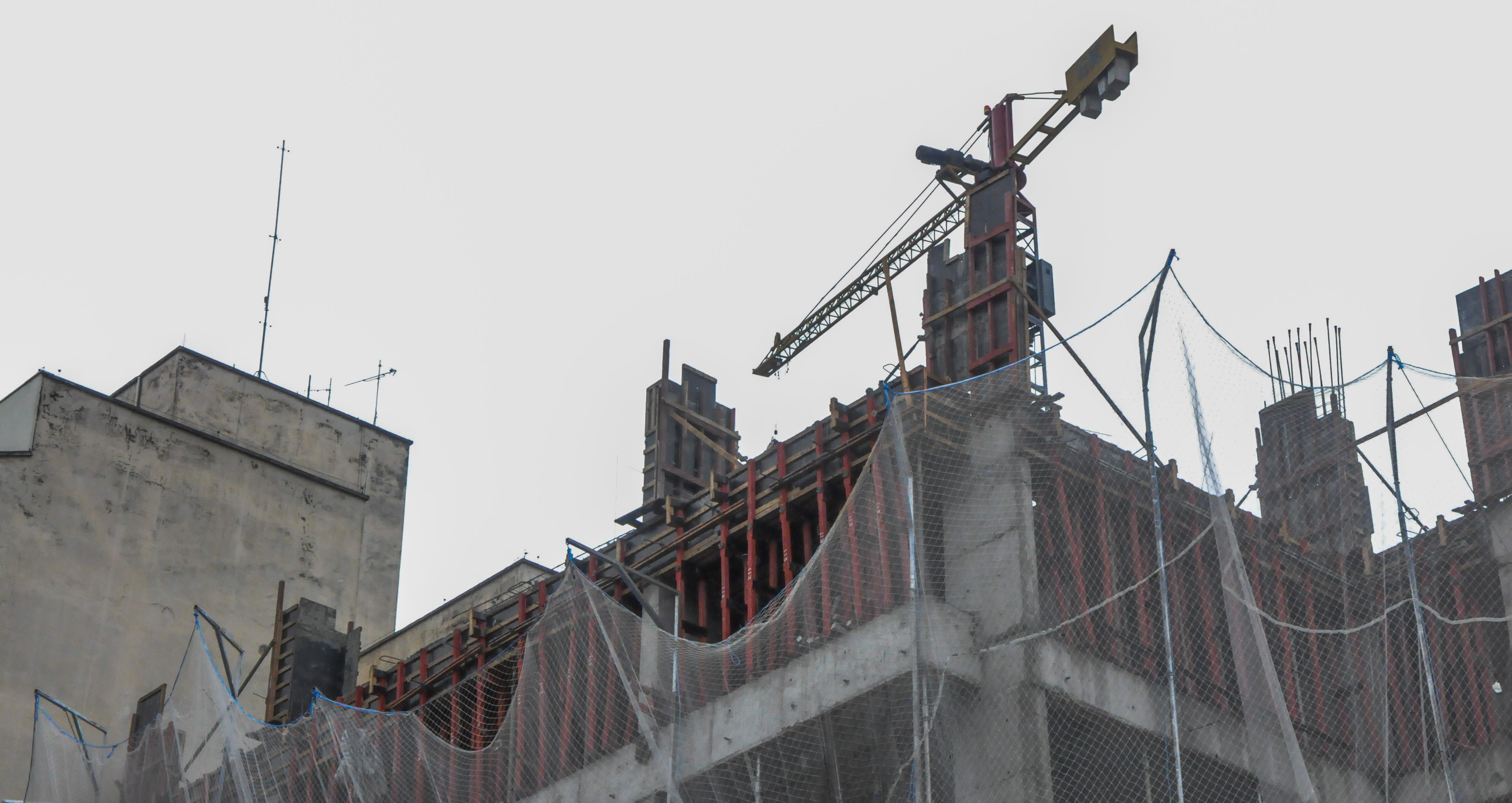 Obra de prédio em construção em Perdizes, Zona Oeste de São Paulo. (Foto: Davi Garcia)