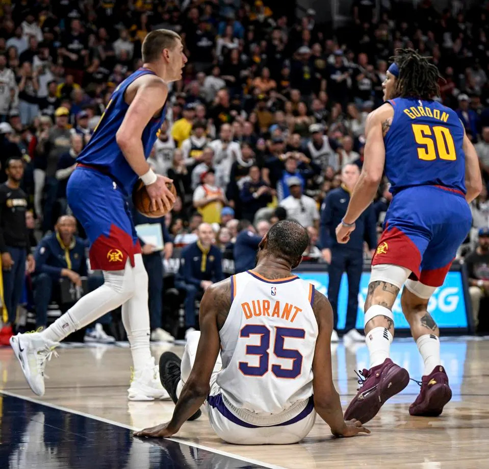 Denver Nuggets x Phoenix Suns pelo Playoffs da NBA Foto: Forbes