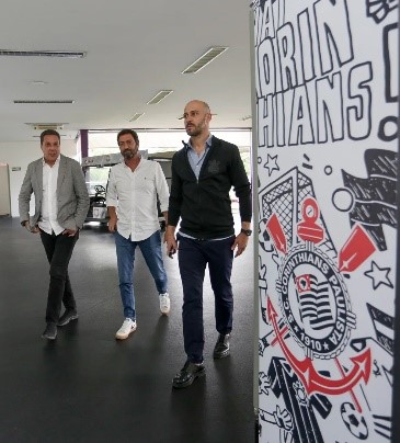 Vanderlei Luxemburgo, Duílio Monteiro Alves e Alessandro Nunes no Corinthians — Foto: Rodrigo Coca