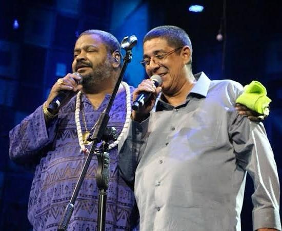 Arlindo Cruz e Zeca Pagodinho cantando juntos. Imagem: Instagram @arlindocruzobem.