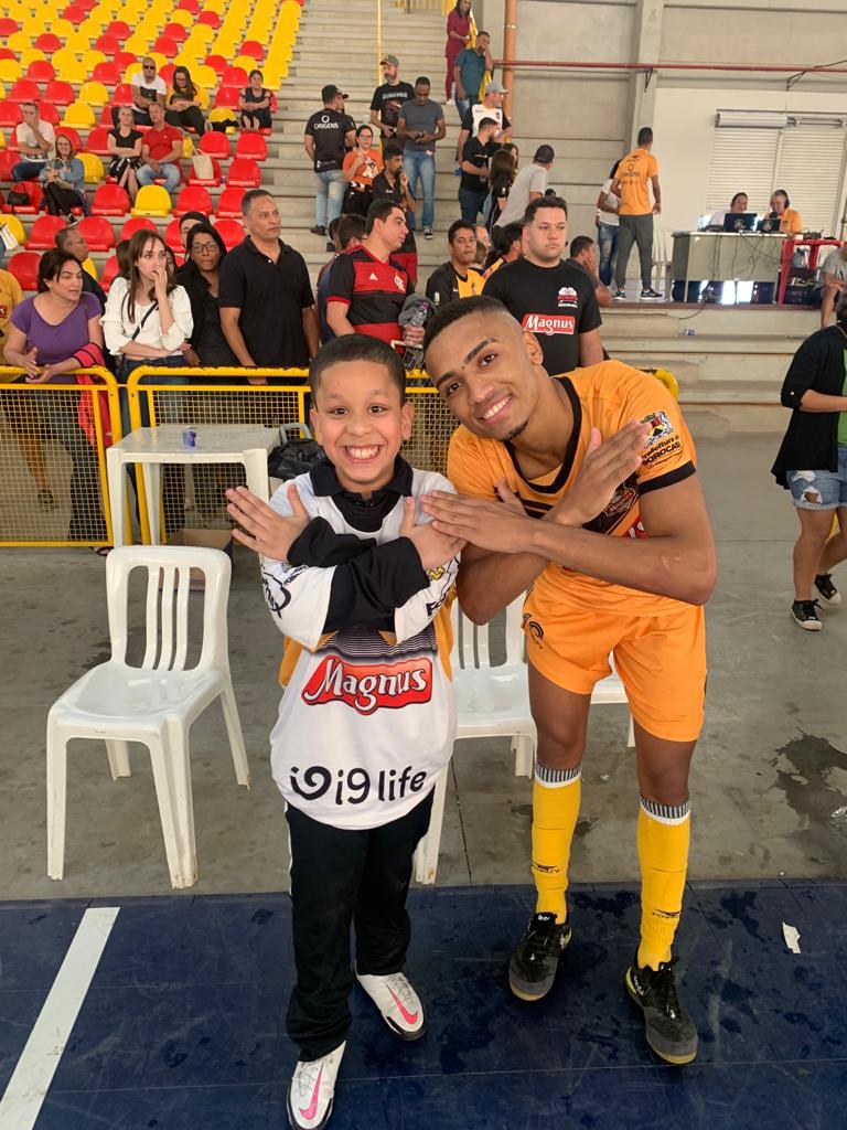 Foto: Dudu em partida do seu time do coração, o Magnus. / Arquivo Pessoal