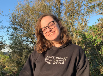 Francielle Esmitz, doutora em ciências da comunicação | Reprodução: instagram @pesquisadora.feminista 
