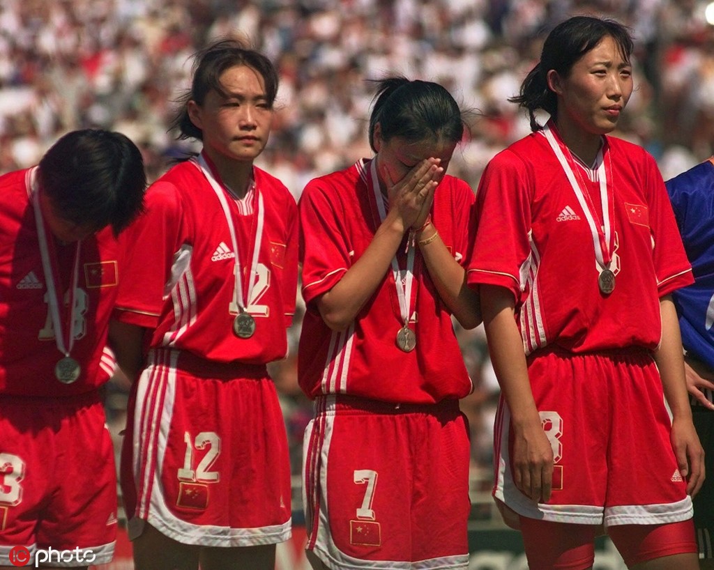 Seleção feminina da China, vice-campeãs da Copa do Mundo de 1999.