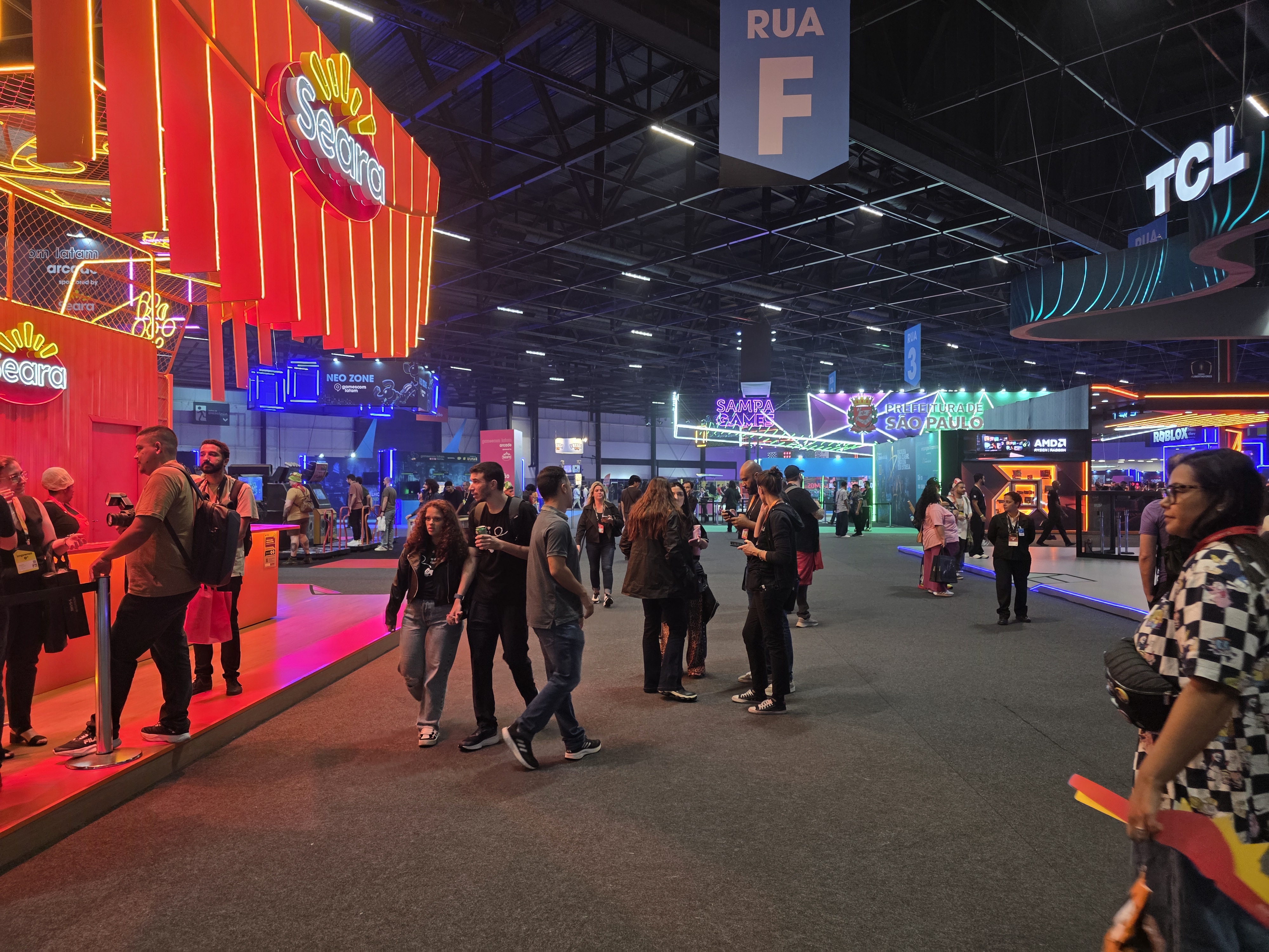 Estande da Seara na Gamescom 