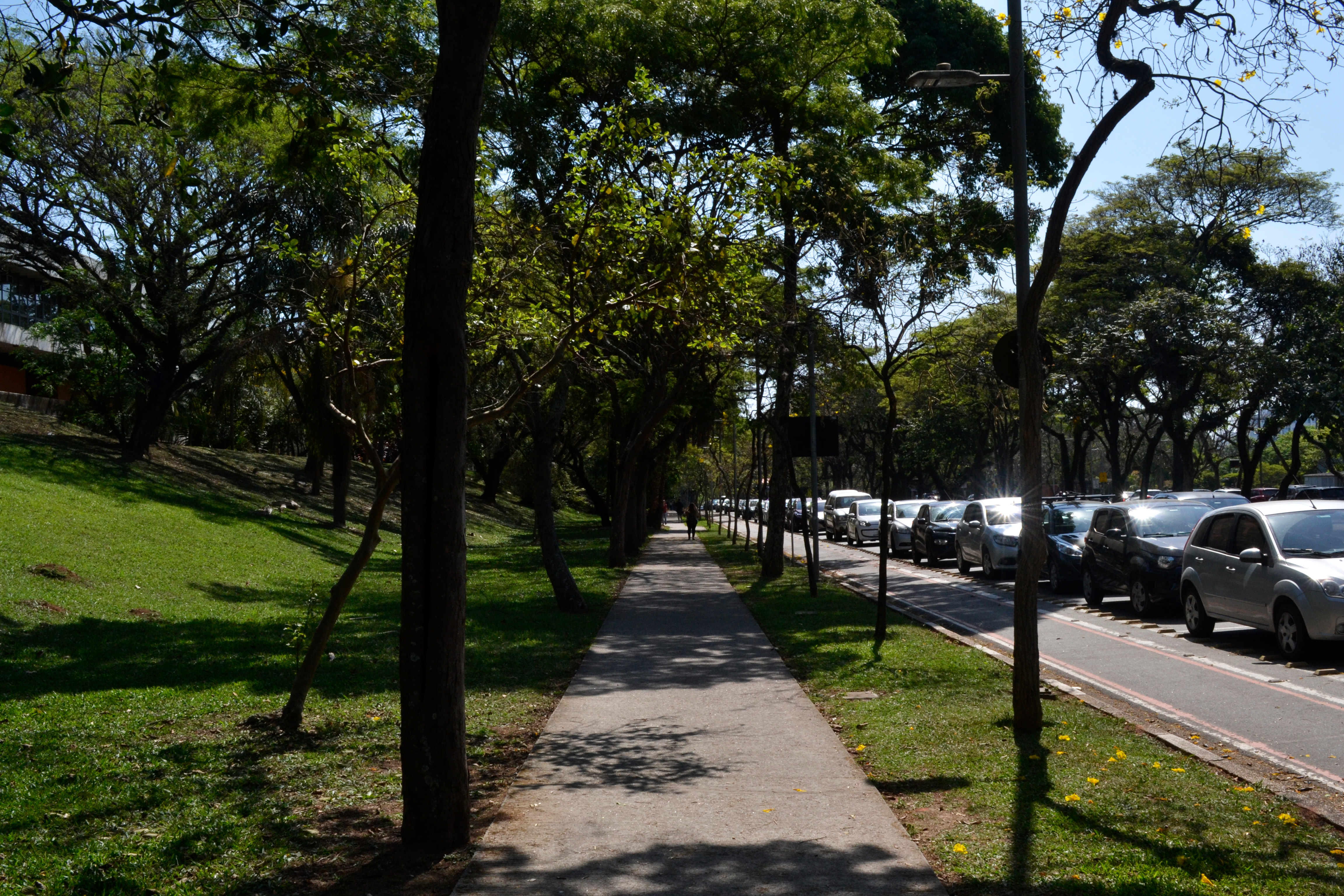 Lateral do prédio de HIstória e eografia da USP