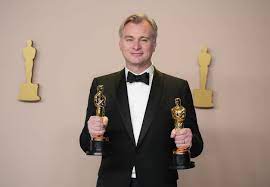 O filme Oppenheimer, de Christopher Nolan, levou sete estatuetas do Oscar