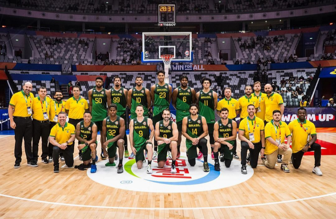 Brasil perde para Letônia, se despede do Mundial de basquete e fica sem  vaga olímpica - Jogada - Diário do Nordeste