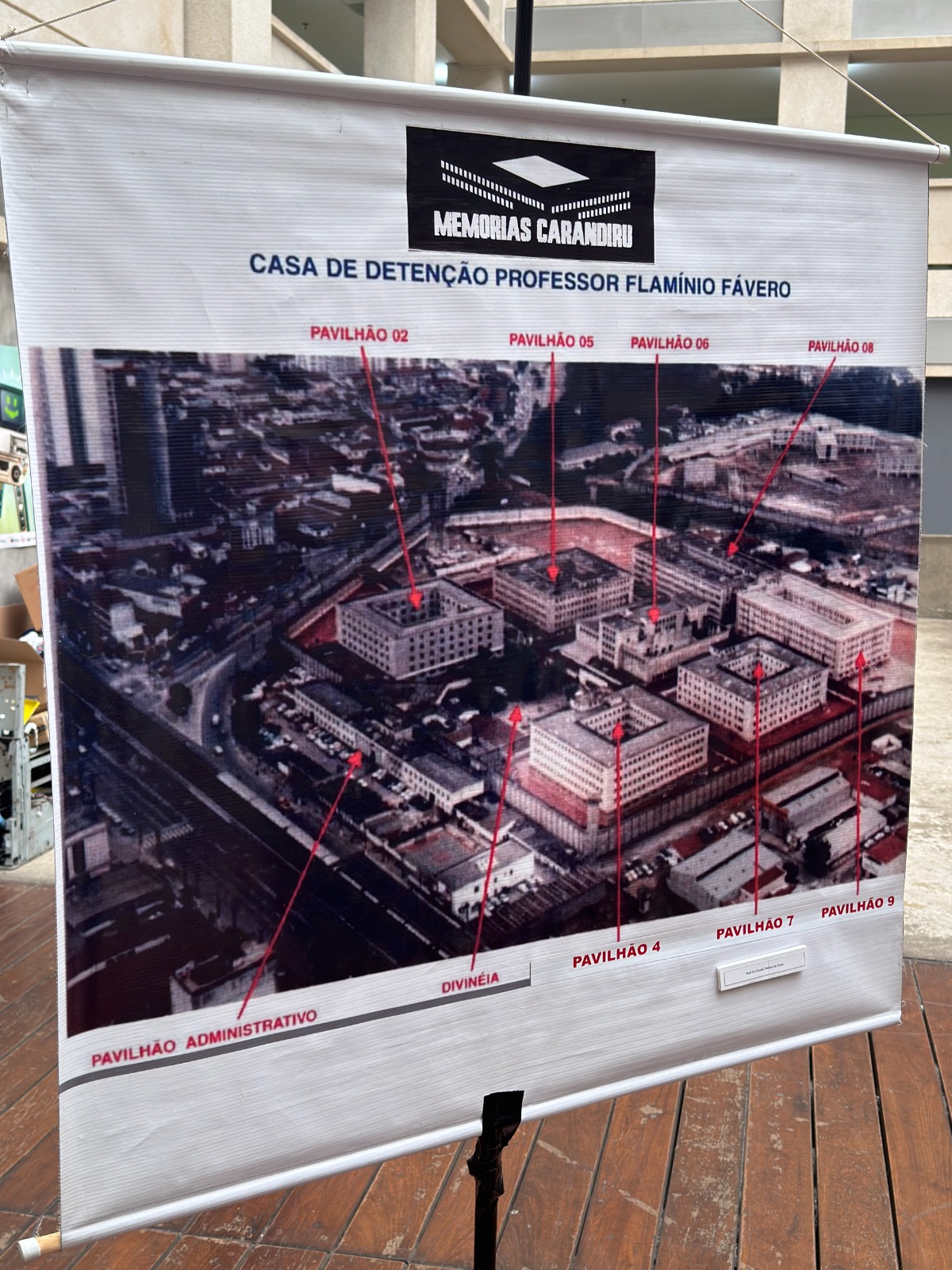 Imagem da estrutura da antiga casa de detenção com a localização de cada pavilhão. Atualmente nesta área encontra-se o Parque da Juventude e ETEC, local onde aconteceu o evento. Foto: Daniela Cid