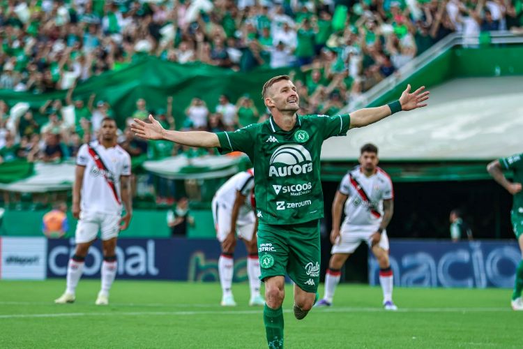 Chapecoense está de volta à elite do futebol brasileiro. Foto: Rafael Bressan / ACF