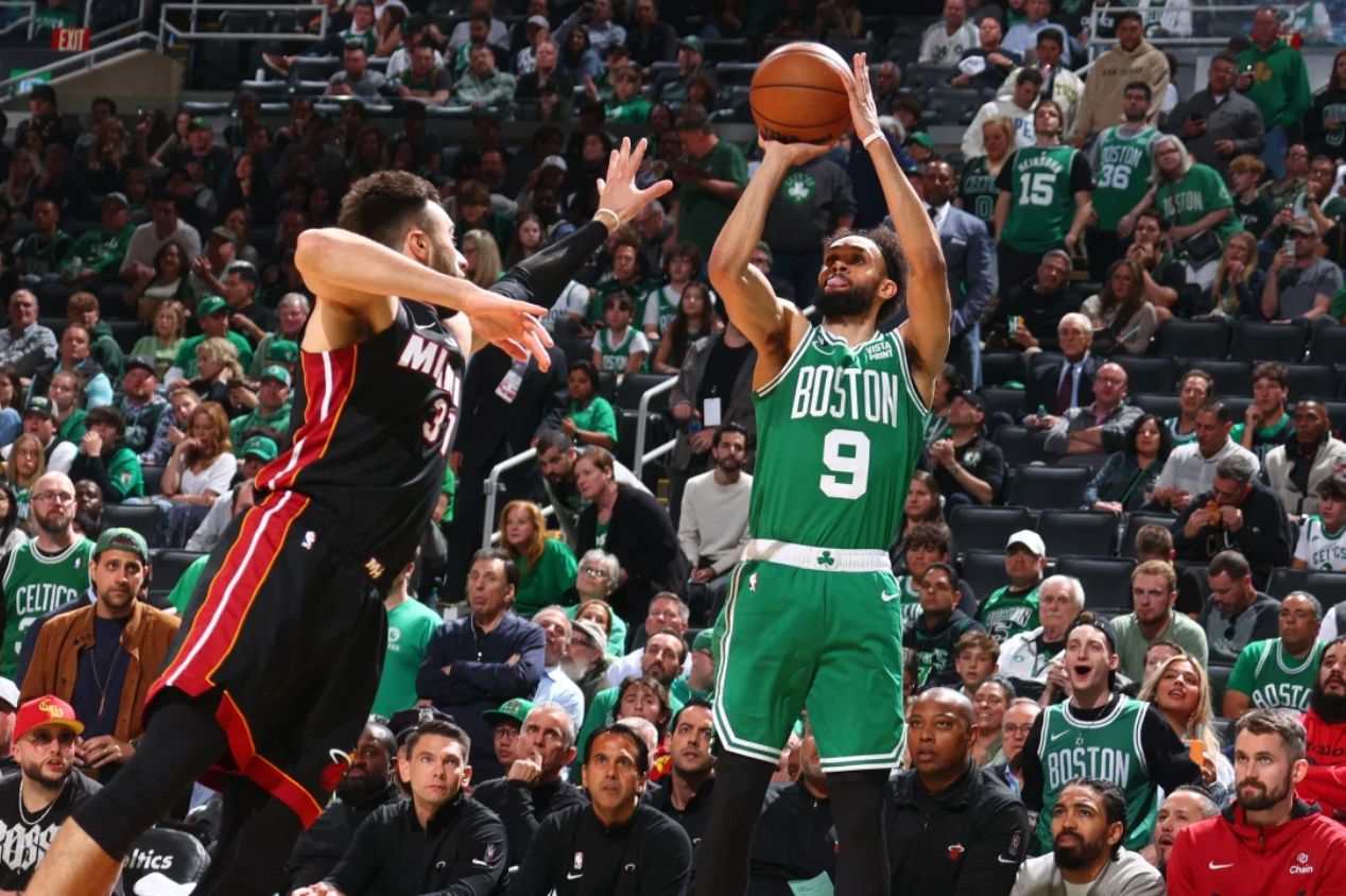 Boston Celtics bate Miami Heat e vai às finais da NBA contra