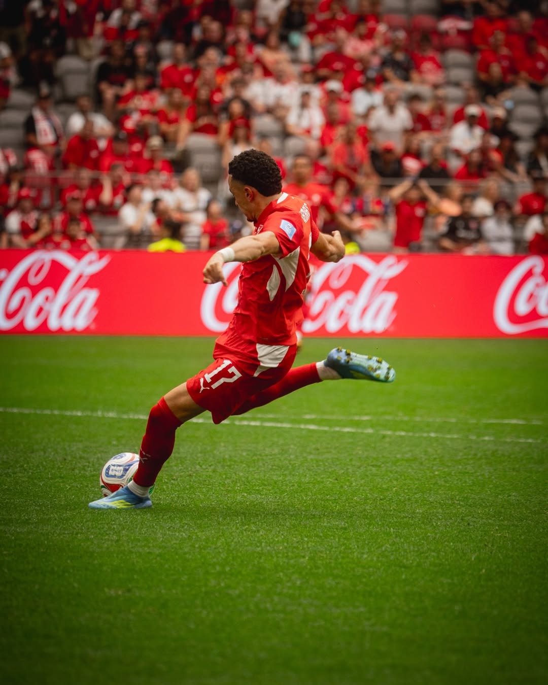 Ruben Vargas, autor do primeiro gol da Suíça. 