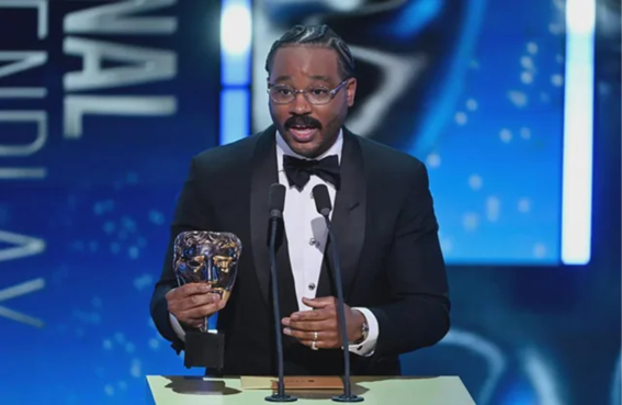 Pecadores, de Ryan Coogler, se tornou filme com diretor negro mais premiado da história do BAFTA, com 3 estatuetas - Reprodução: BBC One