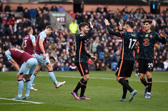 Pulisic contra o Burnley na temporada passada