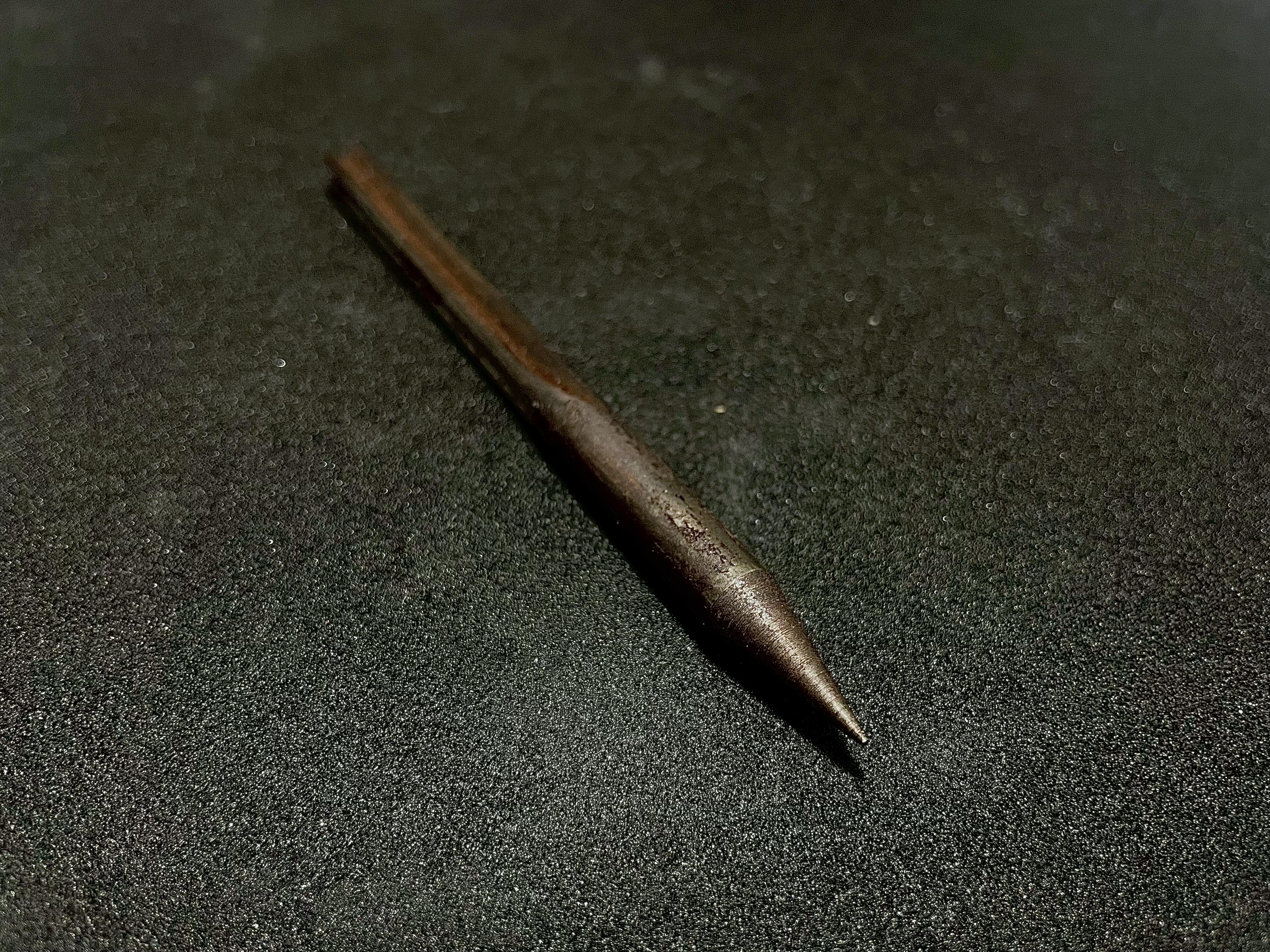 A flechette foi um dardo amplamente utilizado durante a Primeira Guerra Mundial. Elas eram lançadas de aeronaves visando atingir a infantaria no solo, (1914-1918).