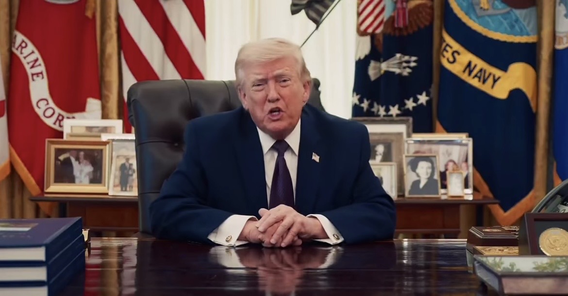 Donald Trump em coletiva de Imprensa na Casa Branca. Imagem: Instagram/ Reprodução @realdonaldtrump