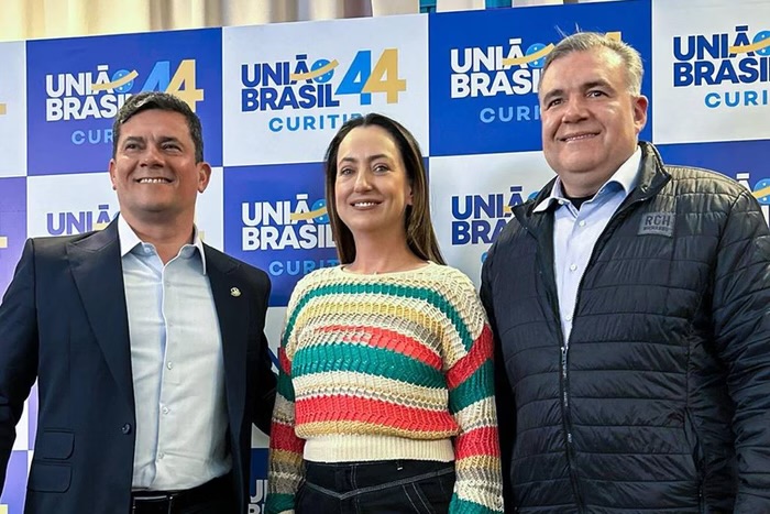 Sergio Moro, Rosangela Moro e Ney Leprevost em palanque