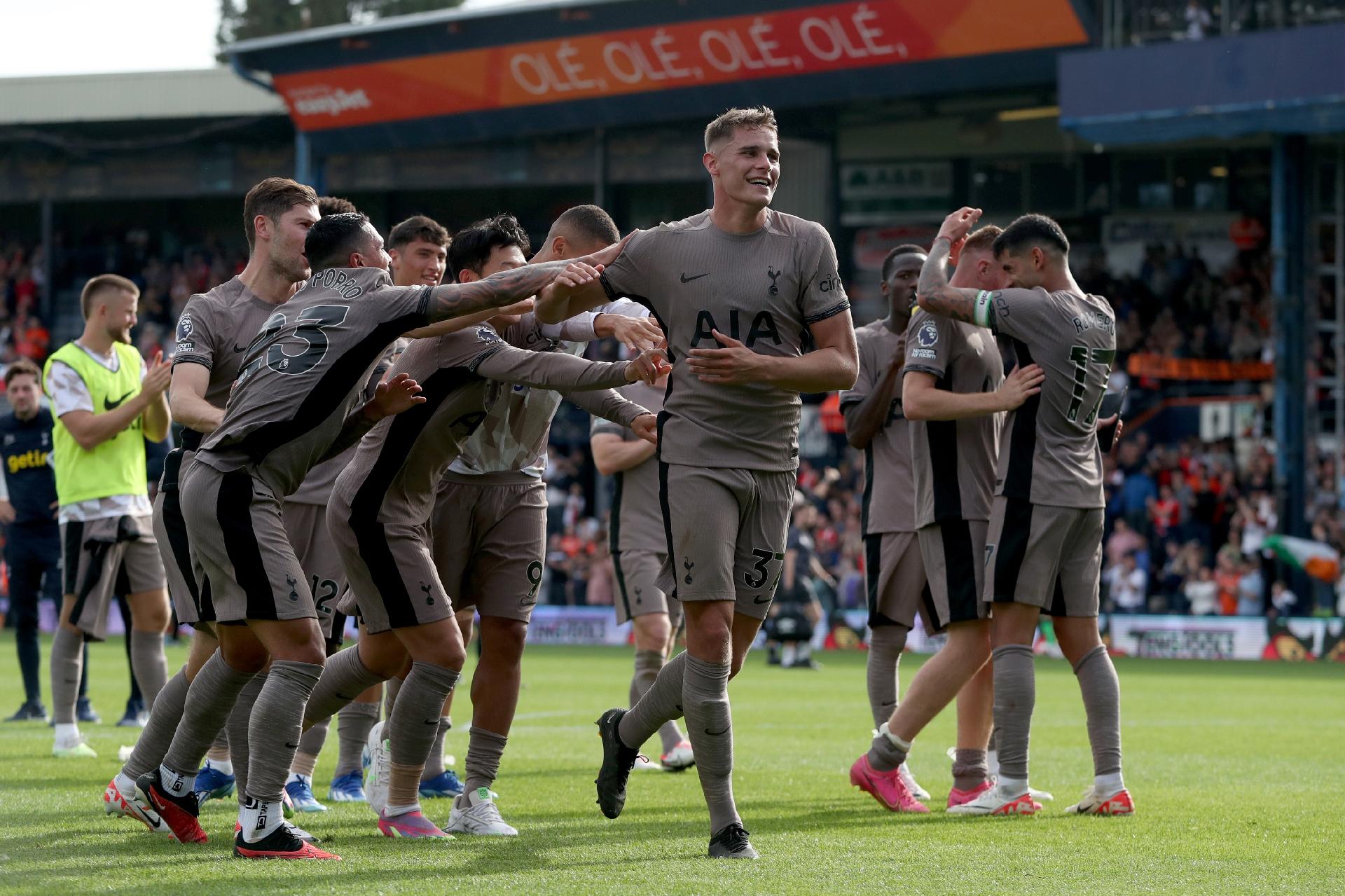 Manchester City cede empate ao Tottenham e cai para o 3º lugar do  Campeonato Inglês