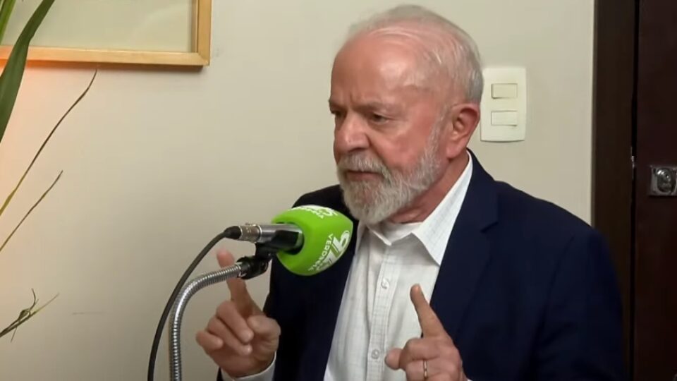 Lula em entrevista à Rádio Veredinha, em Fortaleza (CE) 