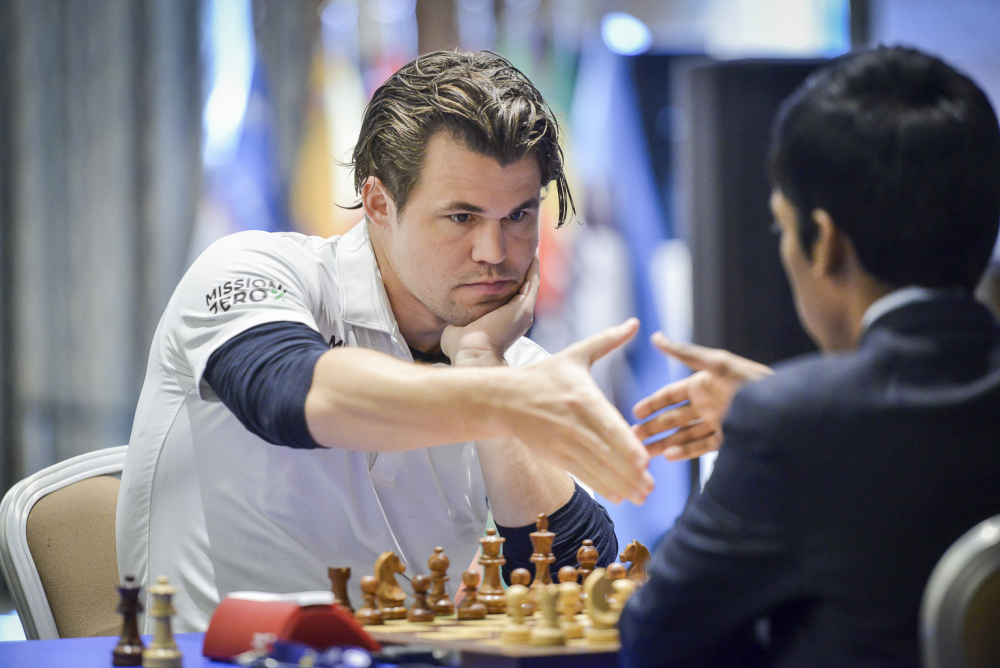 Magnus Carlsen Tira Leite de Tigre no MUNDIAL 
