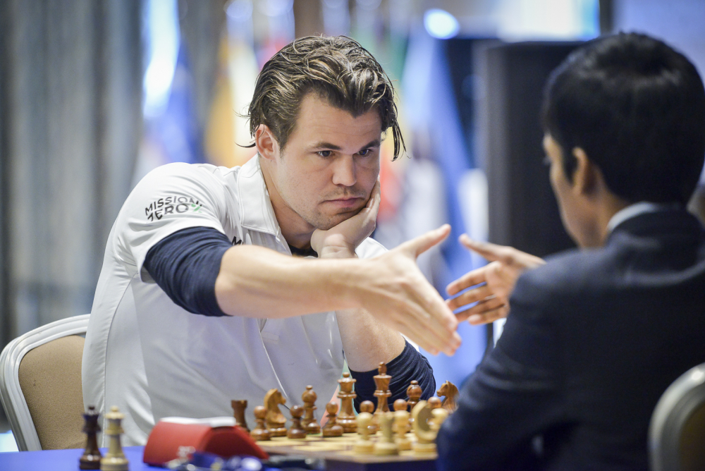 Magnus Carlsen vence o campeonato mundial de xadrez de 2021