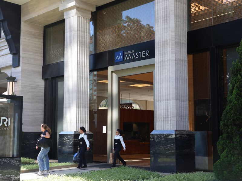 faixada do banco master no bairro do itaim bibi, em são paulo