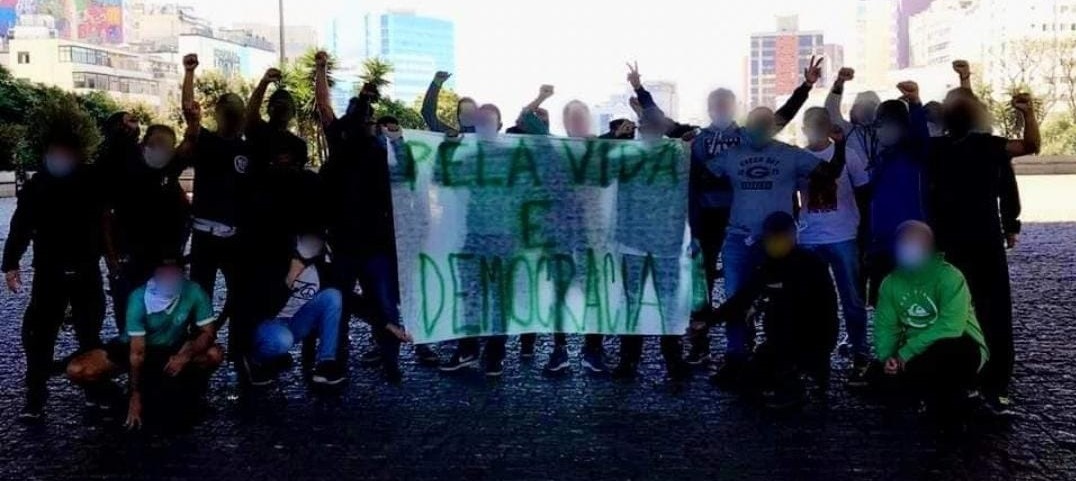 Torcedores do Palmeiras antifascista no ato das torcidas. Foto: Acervo pessoal/ Renato Daniel