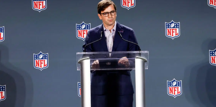 Peter O’Reilly, vice-presidente executivo da NFL. 