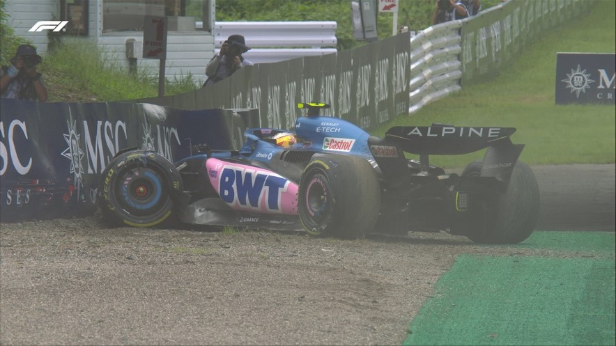 Pierre Gasly bateu e causou o término antecipado do TL2 em Suzuka