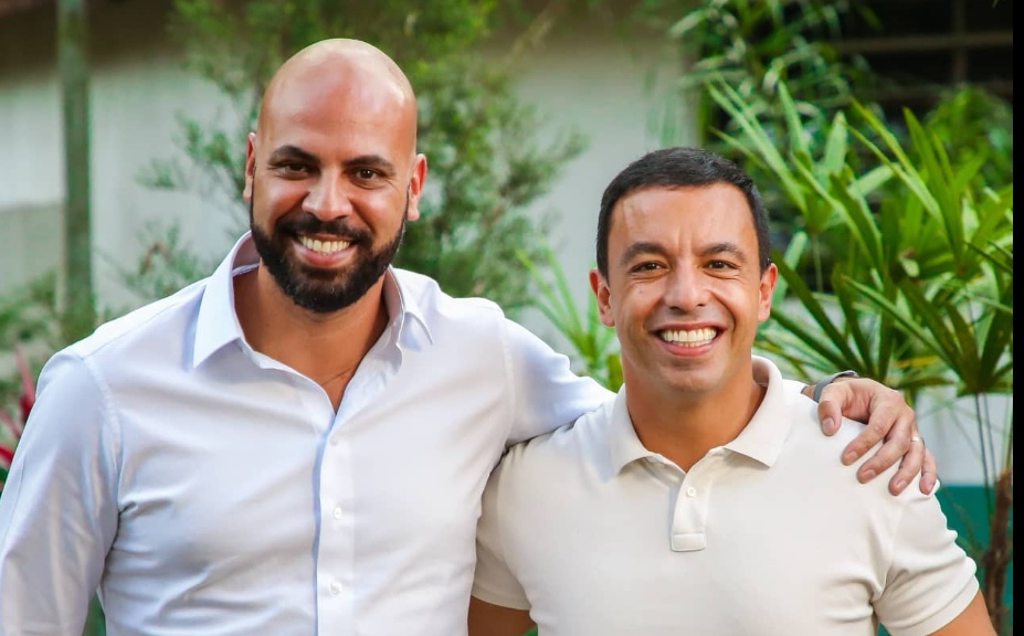 Gerson Pessoa (à esquerda) e o seu cunhado o prefeito Rogério Lins(a direita). Foto: Visão Oeste