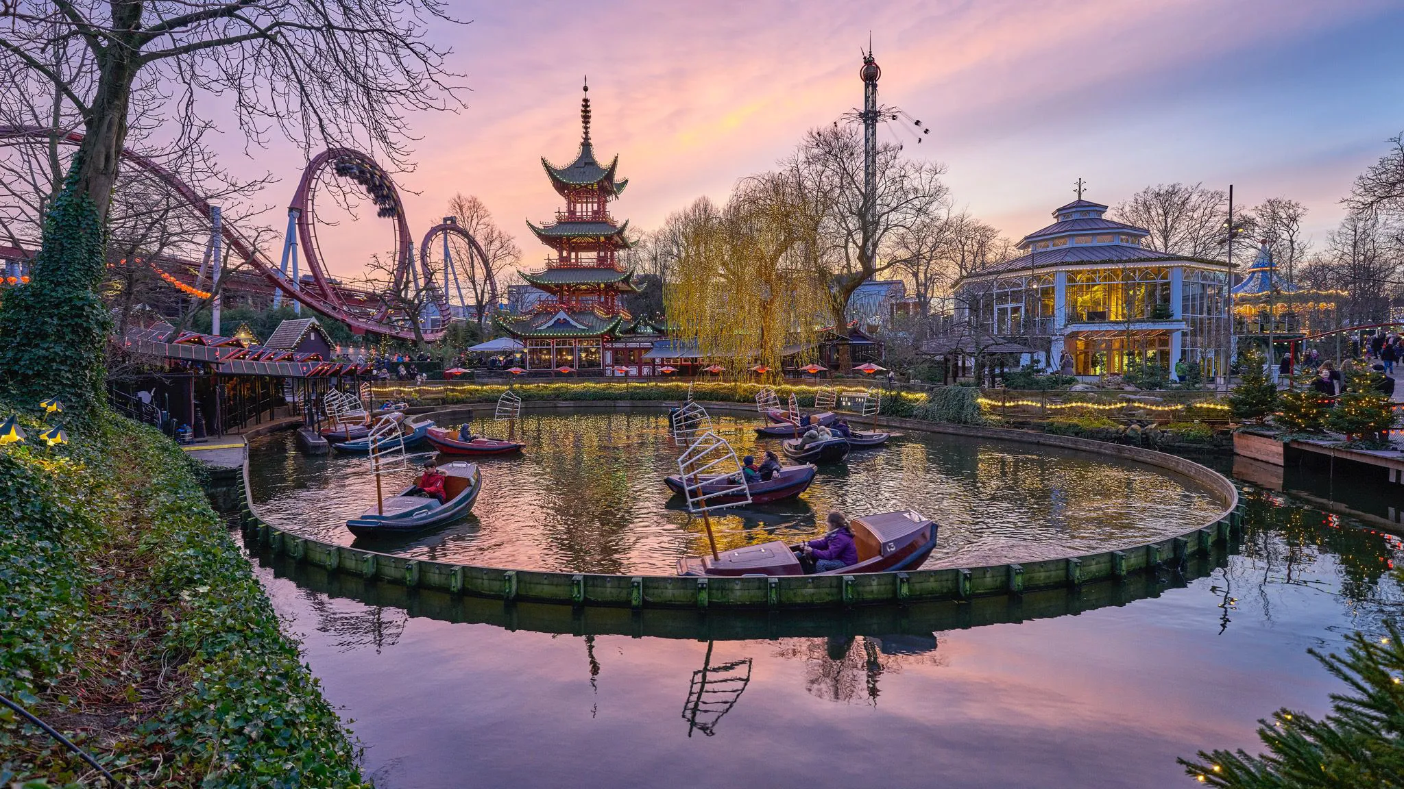 Parque Tivoli Gardens, em Copenhaguen, Dinamarca. Foto: Lasse Salling/Cortesia de Tivoli Gardens