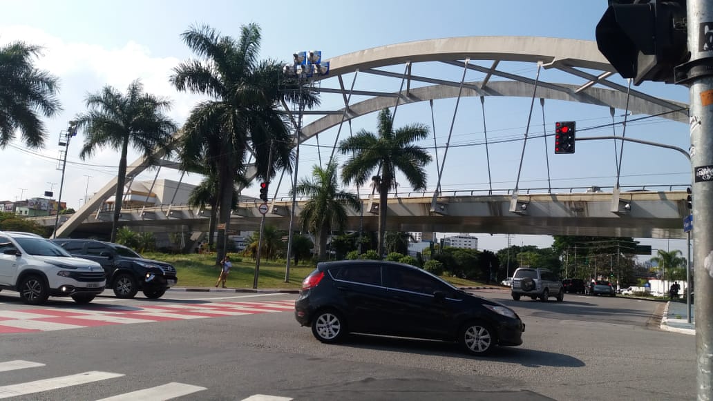 Avenida dos Autonomista na cidade de Osasco 