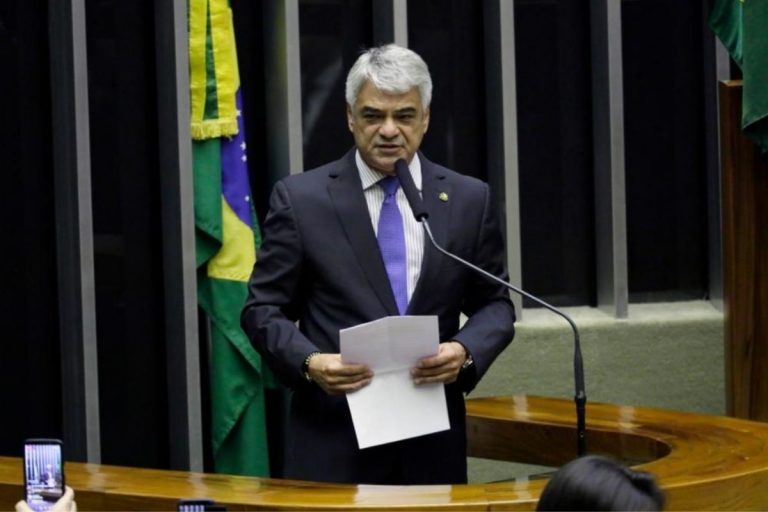 Senador Humberto Costa