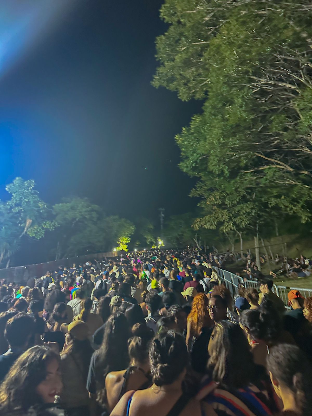 Saída do Lollapalooza pelo portão G. Imagem: Carolina Rouchou