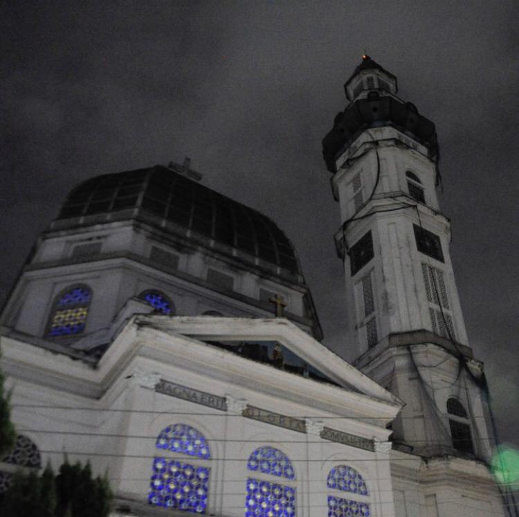 Paróquia Santa Isabel Rainha: uma das maiores torres da cidade