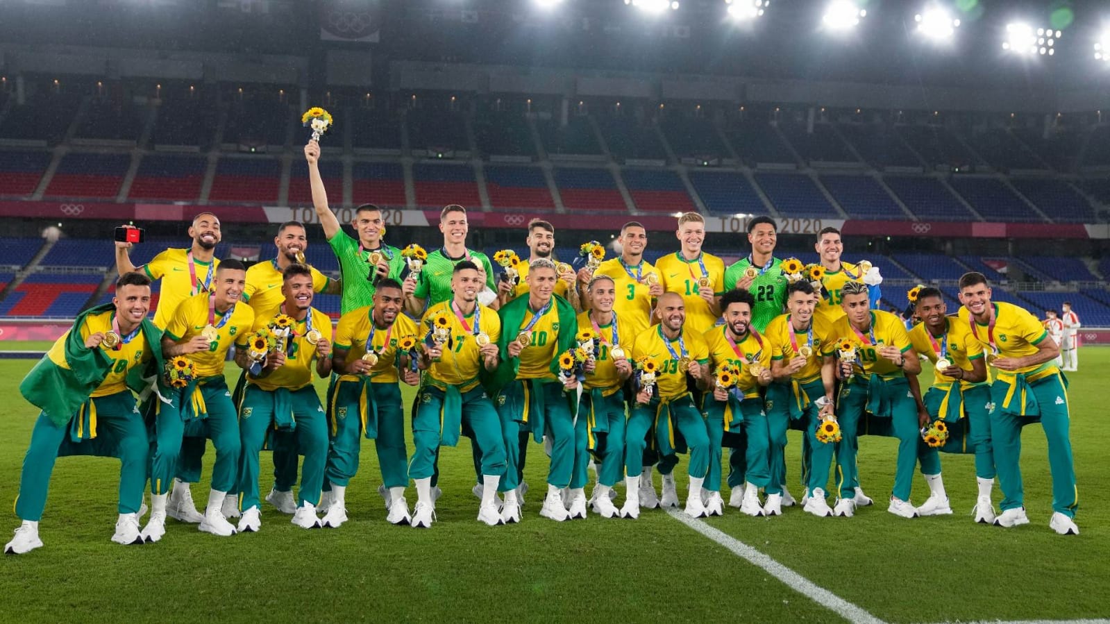 Conquista do ouro da Seleção Brasileira após vencer a Espanha por 2 a 1 nas Olimpiadas de Tóquio 2020 