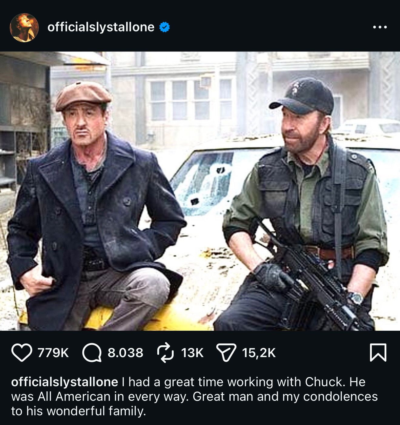 Sylvester Stallone presta homenagem a Chuck Norris em suas redes socias - Foto: @officialslystallone / Instagram